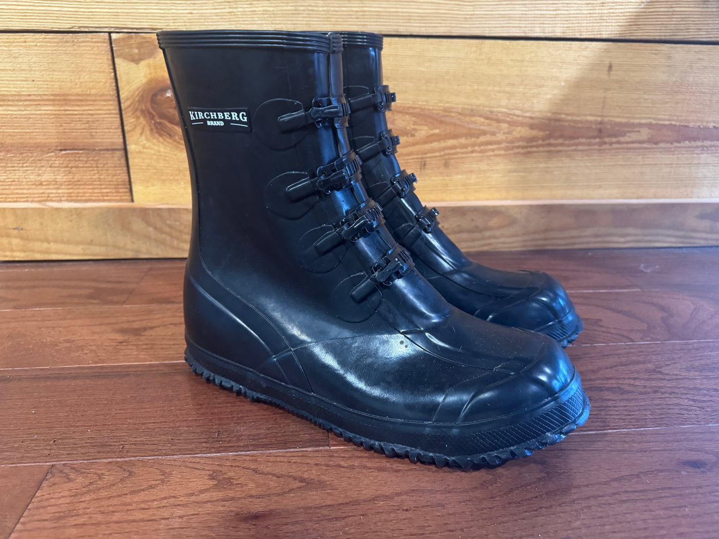 Kirchberg Exclusive 4-Buckle Rubber Overboots – Waterproof Farm Tough, Supports Kirchberg Mini Farm & Livestock Operations